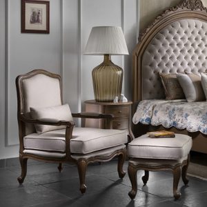 Custom Bedroom Chairs – Comfort & Style