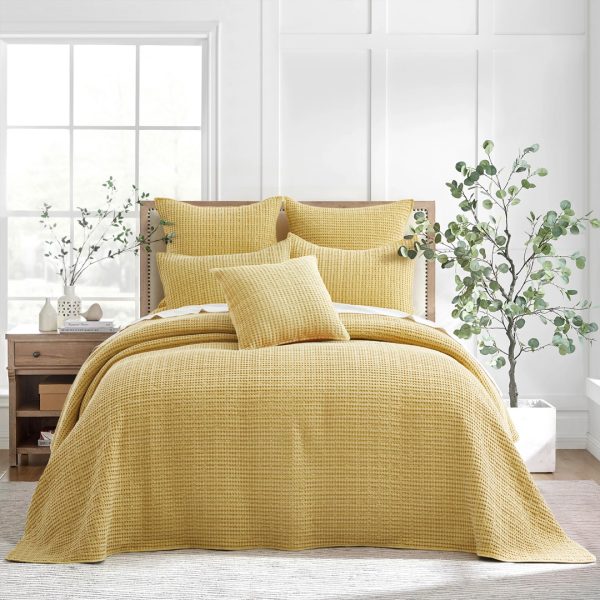 Custom Bedspreads – Tailored Comfort & Style - Image 3