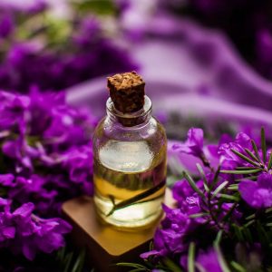 Lavender Oil – Relaxation & Skin Soothing Therapy